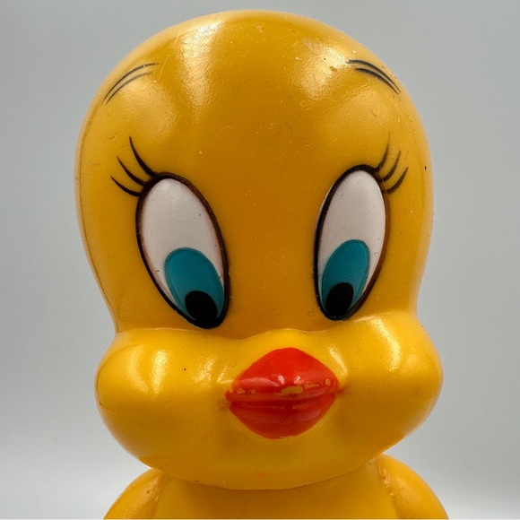1976 Warner Brothers Tweety Bird Bank Vintage Dakin Made in Korea 6" Plastic - Picture 12 of 12